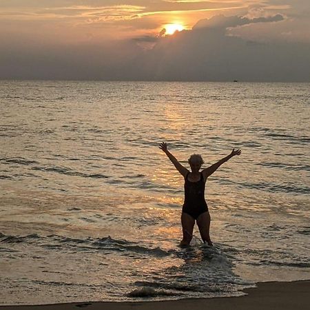 Angeo Beach House Alappuzha Ngoại thất bức ảnh