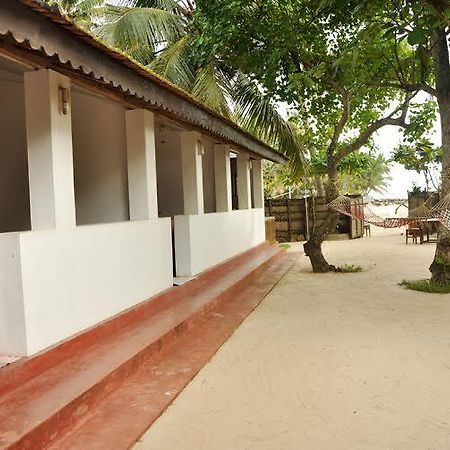 Angeo Beach House Alappuzha Ngoại thất bức ảnh