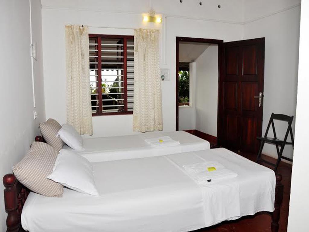 Angeo Beach House Alappuzha Ngoại thất bức ảnh