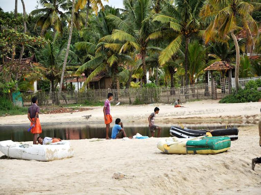 Angeo Beach House Alappuzha Phòng bức ảnh