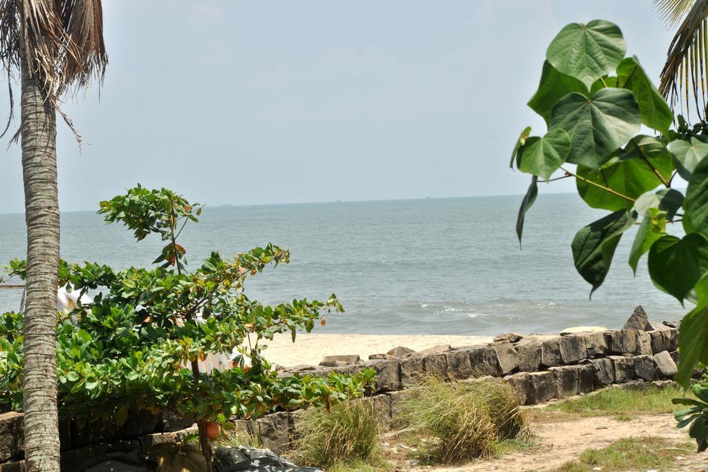 Angeo Beach House Alappuzha Ngoại thất bức ảnh